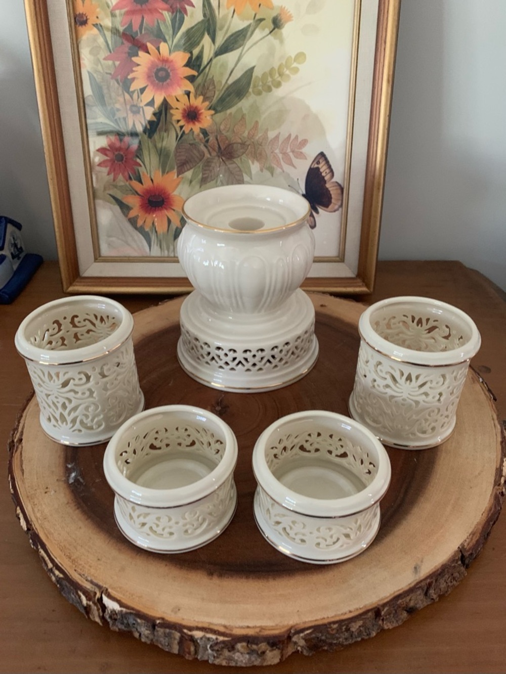 Lenox Ivory Reticulated Candle Holder Set Gold Trim‎ Porcelain Tea Light Set